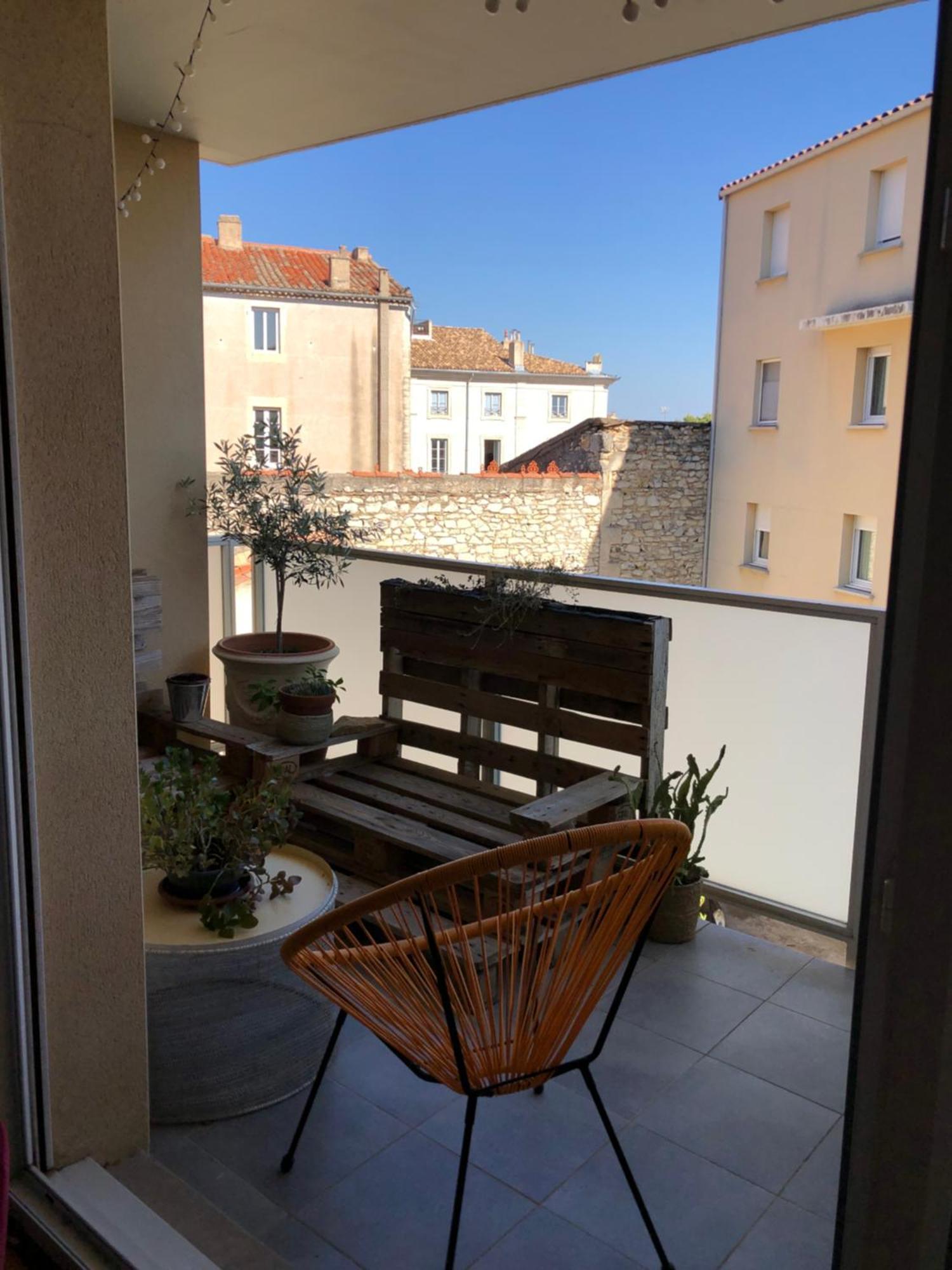 Bel Appartement Nimois Au Calme Avec Balcon Nimes Exterior foto